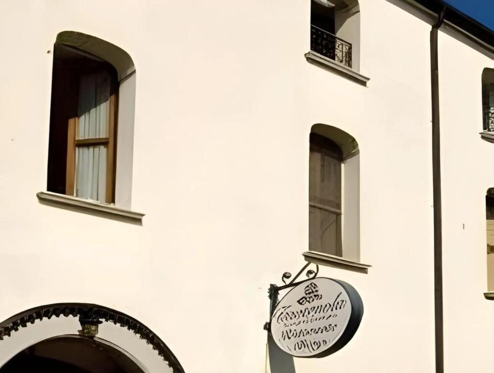 Tavernola - Locanda Di Campagna - главное фото