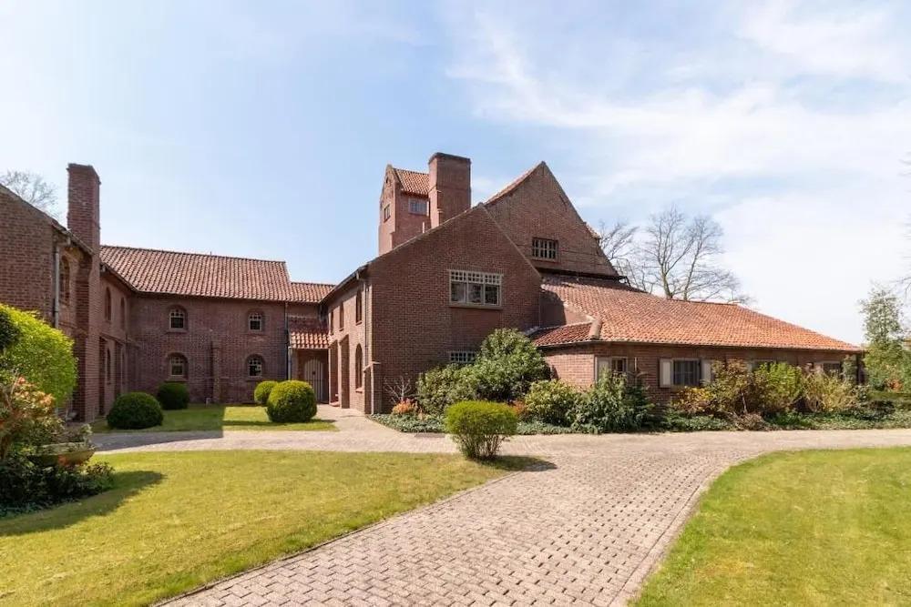 Hotel Torenhof - главное фото