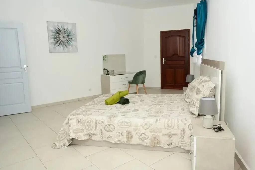 Belle demeure spacieuse - главное фото