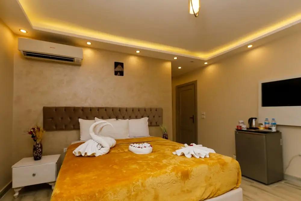 Venus Pyramids Inn - главное фото