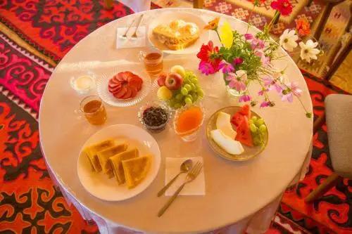 Happy Nomads Yurt Camp & Hostel - главное фото