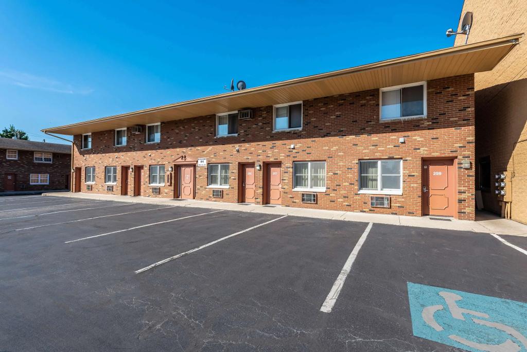 Americas Best Value Inn & Suites St. Marys - главное фото