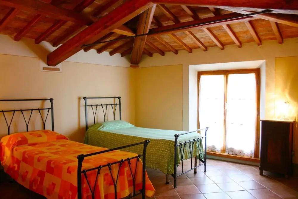 Stunning private villa for 8 guests with private pool, WIFI, TV, terrace, pets allowed and parking - главное фото