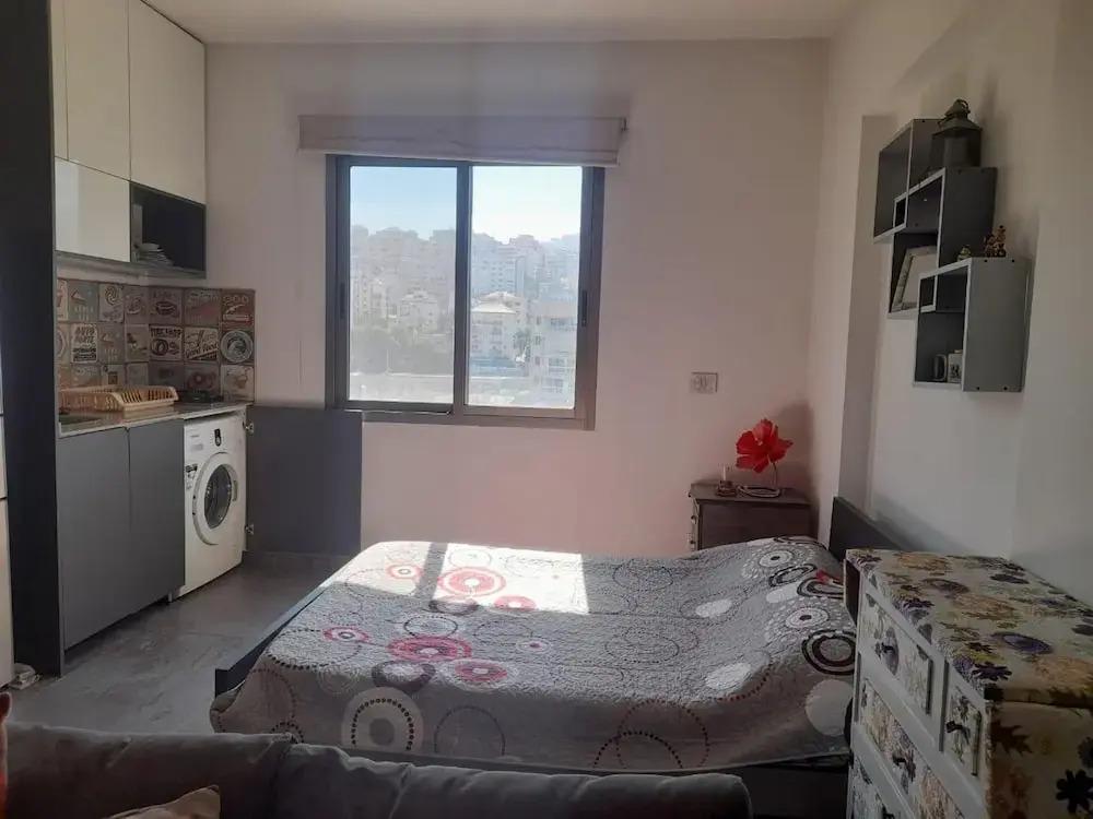 Inviting 1-bed Apartment in Dbayeh - главное фото