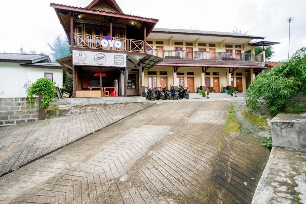Super OYO 2961 Artana Bed & Breakfast - главное фото