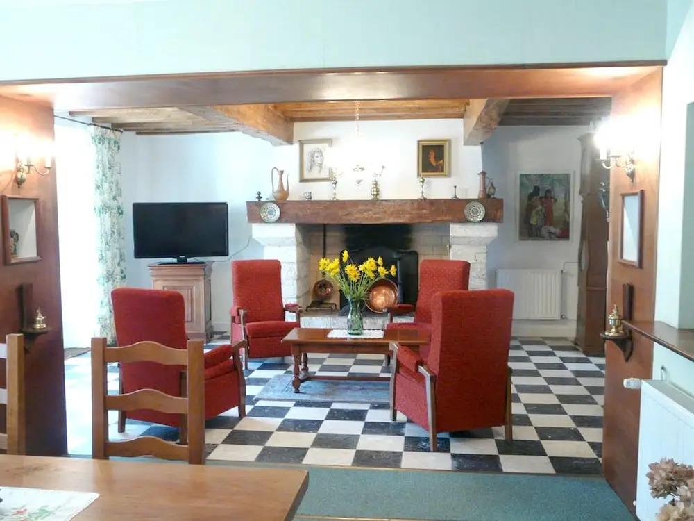 House With 2 Bedrooms in Lannes, With Furnished Garden - главное фото