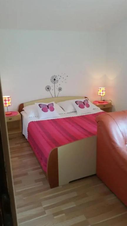 Apartments with a parking space Kolan, Pag - 16482 - главное фото