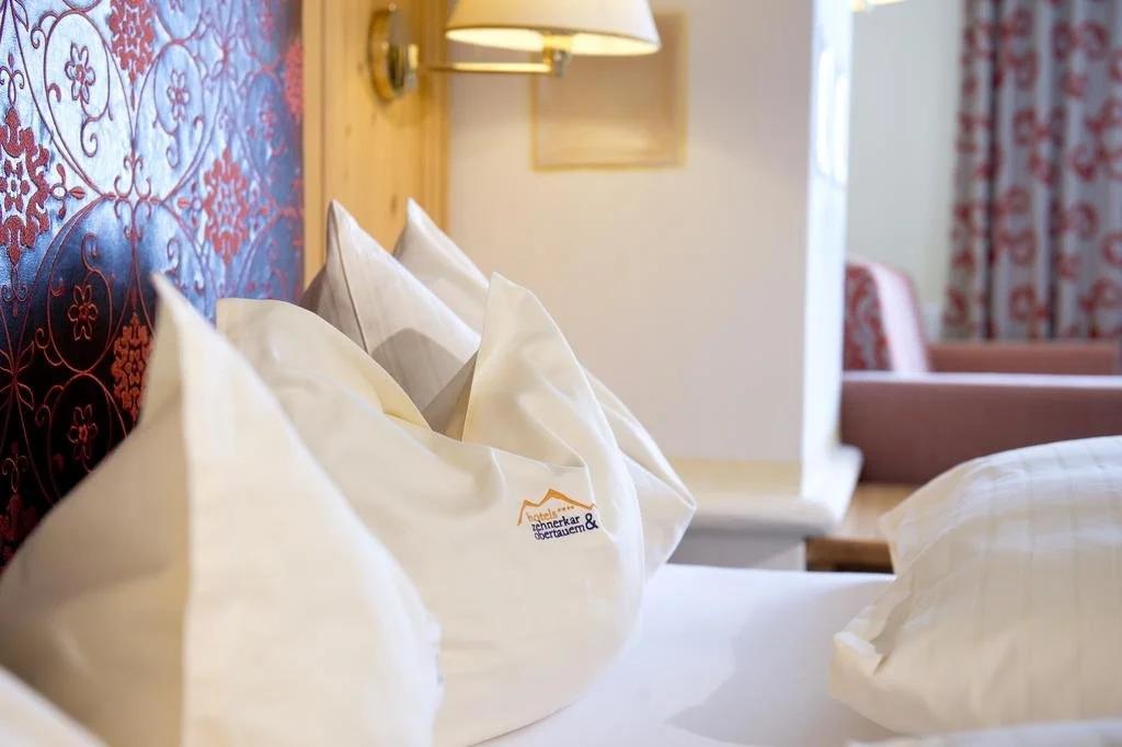 Hotel Zehnerkar - главное фото