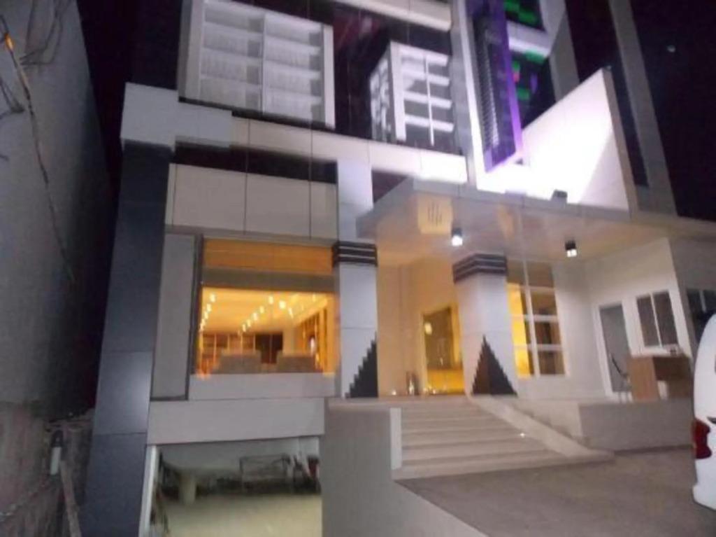 Miracle Hotel Manado - главное фото