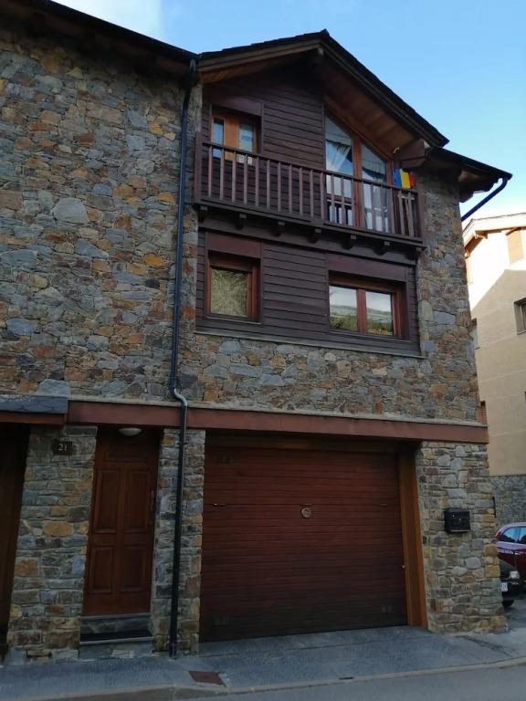 Near & Far, Tranquility Vs Comfort - главное фото