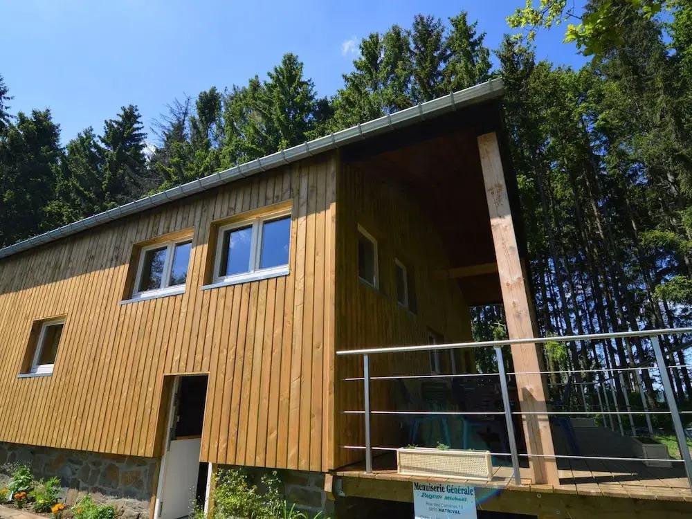 Welcoming Cottage in Hatrival With Terrace - главное фото