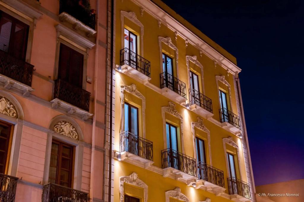 Hotel Flora - главное фото