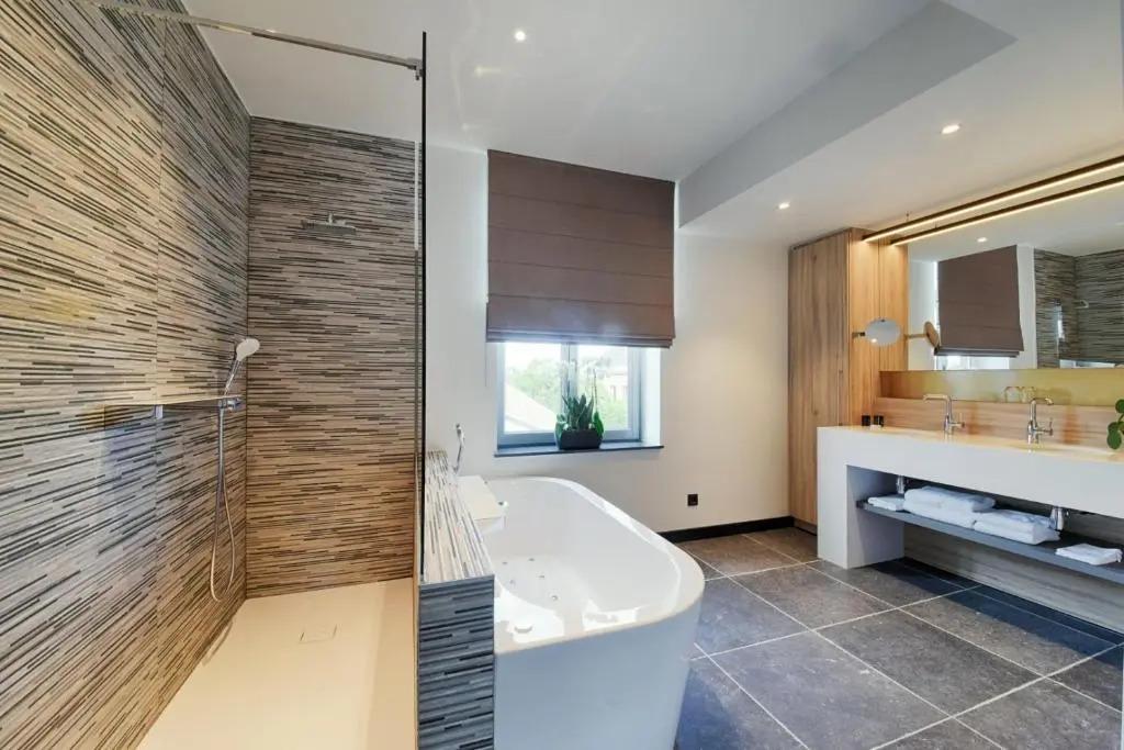 Twee Broeders - главное фото