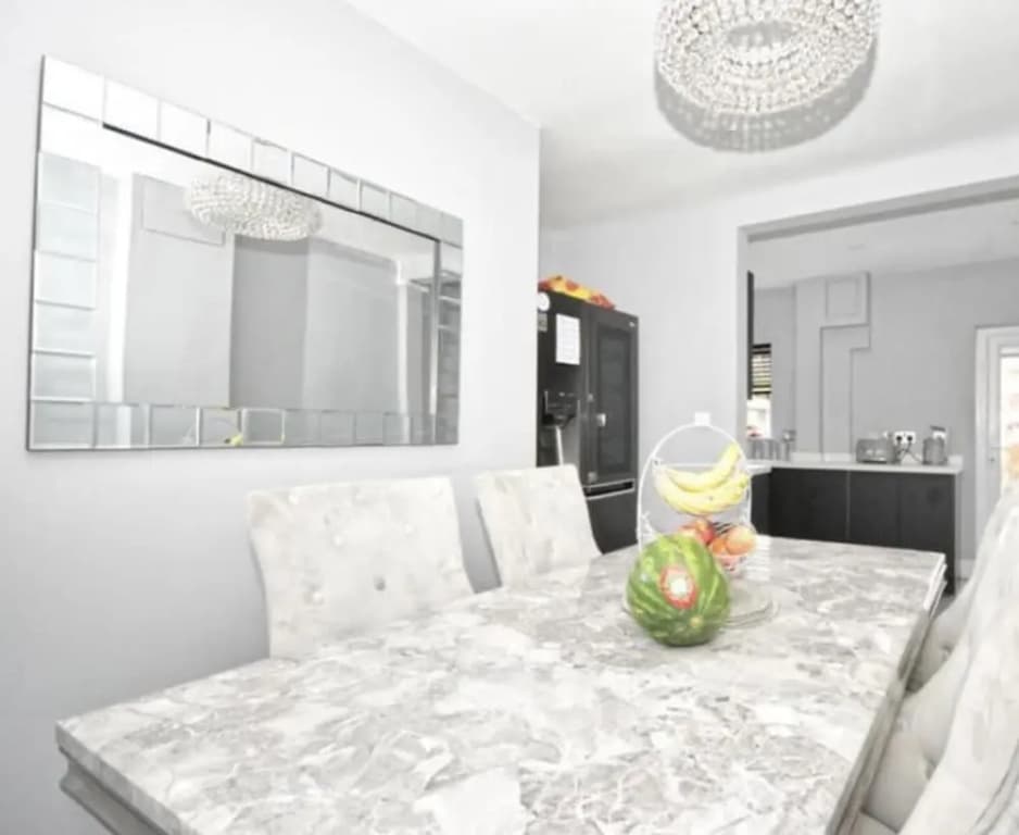 Immaculate 3-bed House in Bungay - главное фото