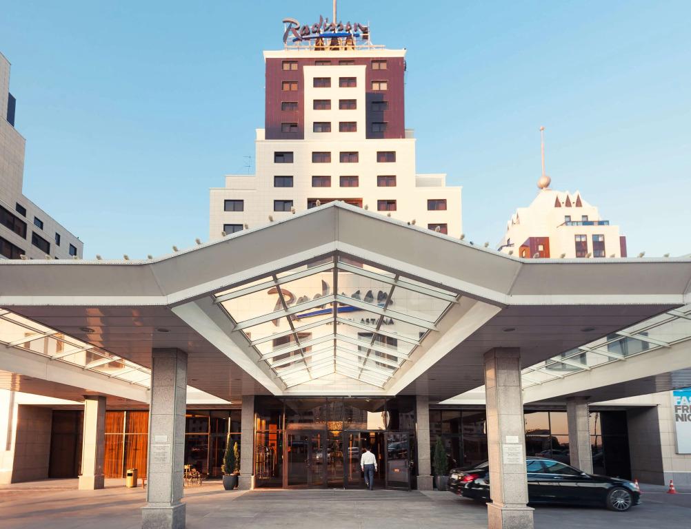 Radisson Hotel, Астана - главное фото