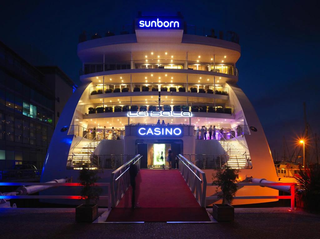 Sunborn Gibraltar Yacht Hotel Resort - главное фото