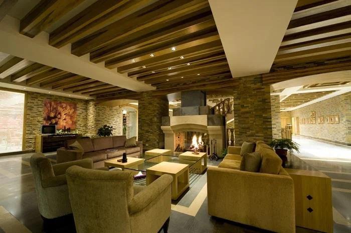 Terrebrune Hotel - главное фото