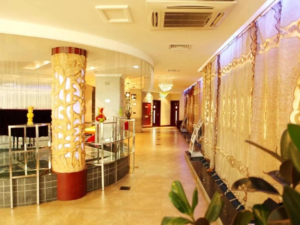 Enraton International Hotel - главное фото