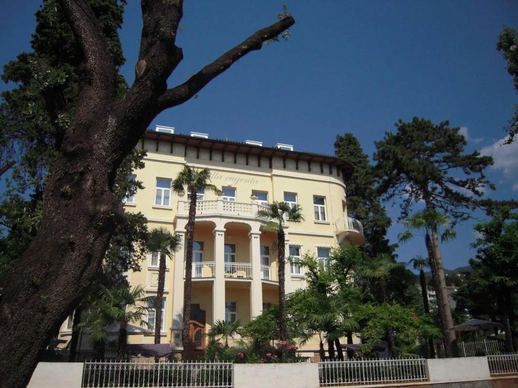 Hotel Villa Eugenia - главное фото