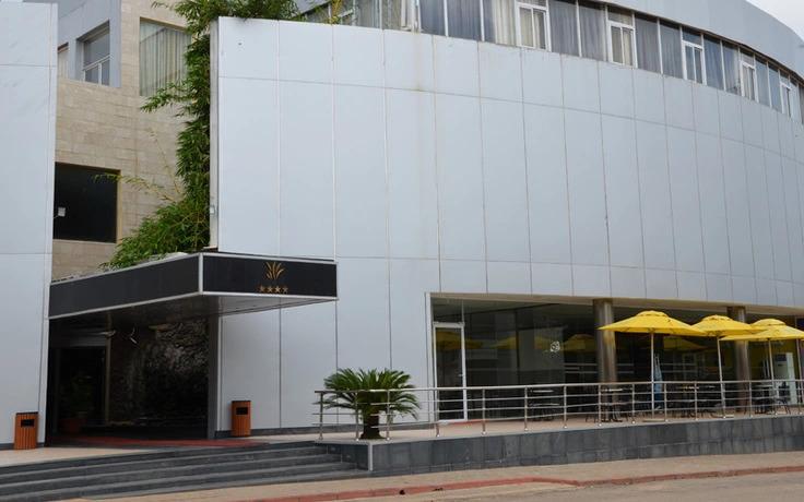 Luna Hotel Executivo - главное фото