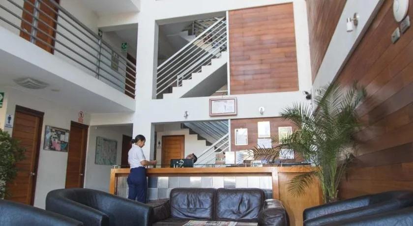 Hotel Boulevard Plaza - главное фото