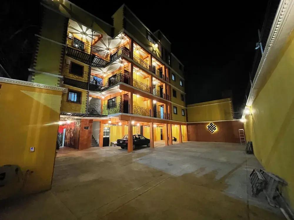 Suites Ejecutivas Alcanfores - главное фото