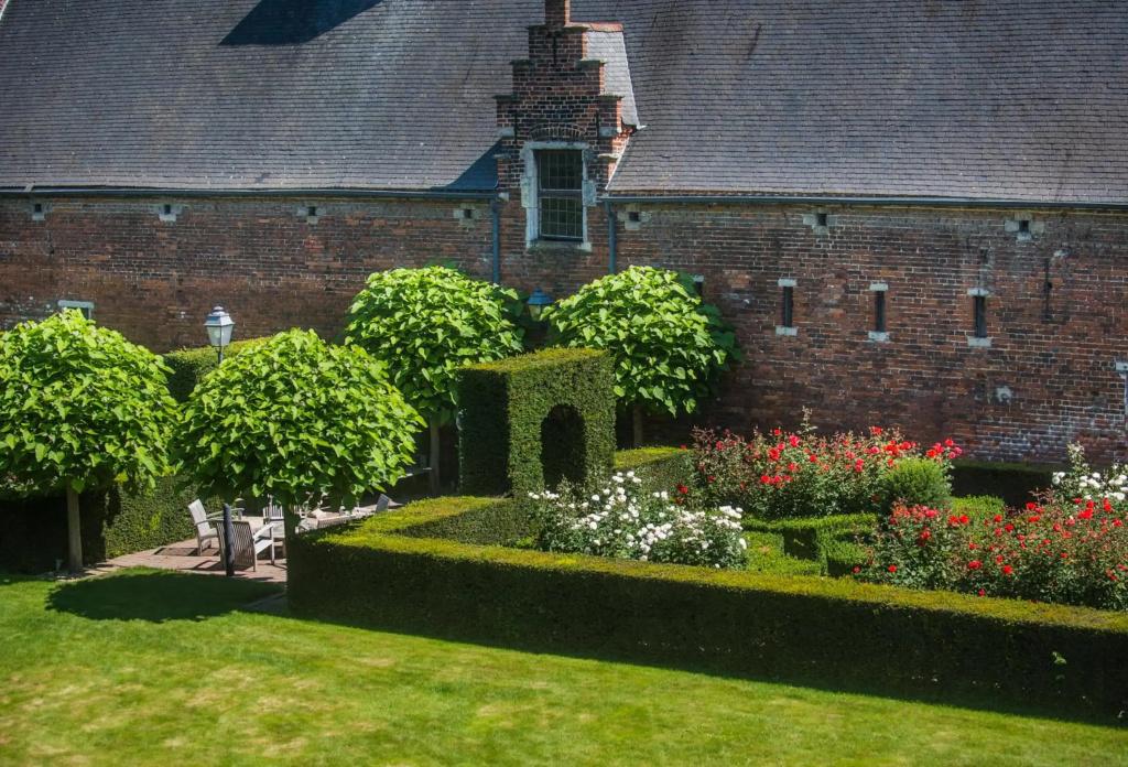Begijnhof Hotel - главное фото