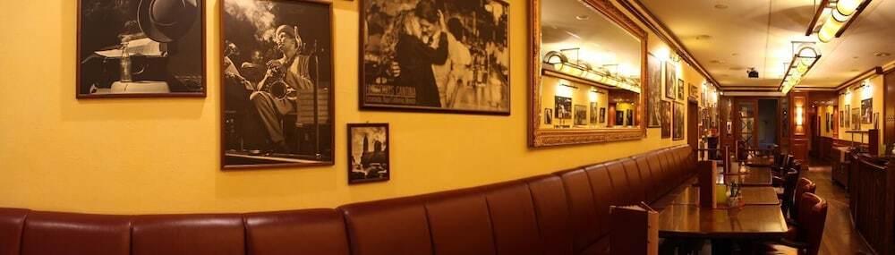 Hotel-Restaurant Amadeus - главное фото