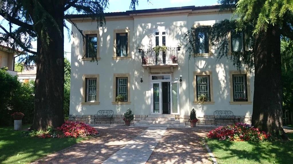 B&B Villa dei Pini - главное фото
