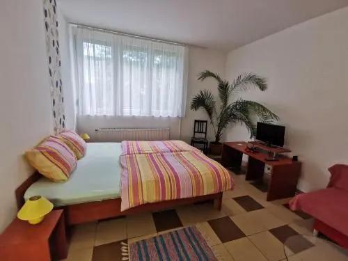 1st Floor Apartman - главное фото