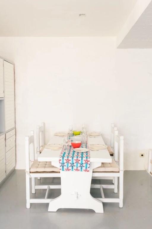 White Sun maisonette overlooking the sea - главное фото