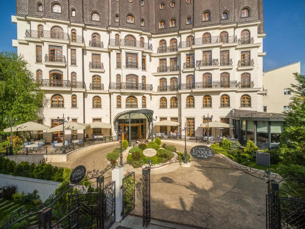 Epoque Hotel - главное фото