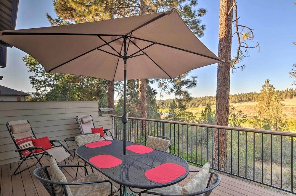 Rustic Klamath Falls Retreat w/ Private Deck! - главное фото