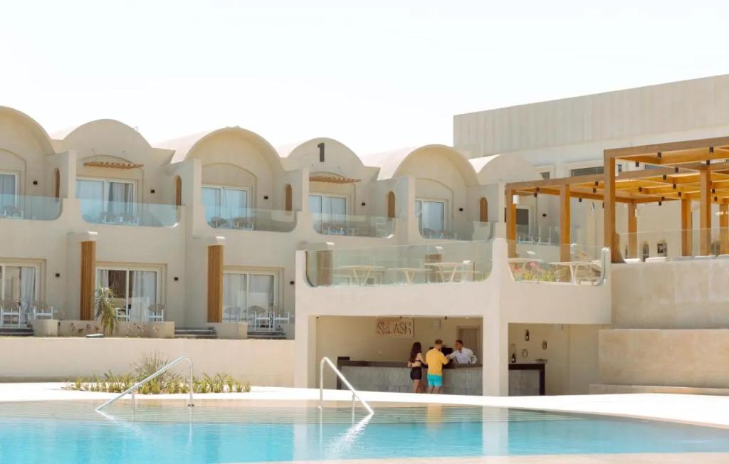 SUNRISE Anjum Resort - главное фото