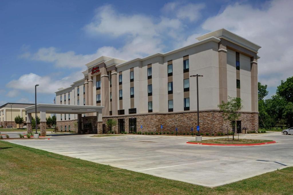 Hampton Inn & Suites Ardmore - главное фото