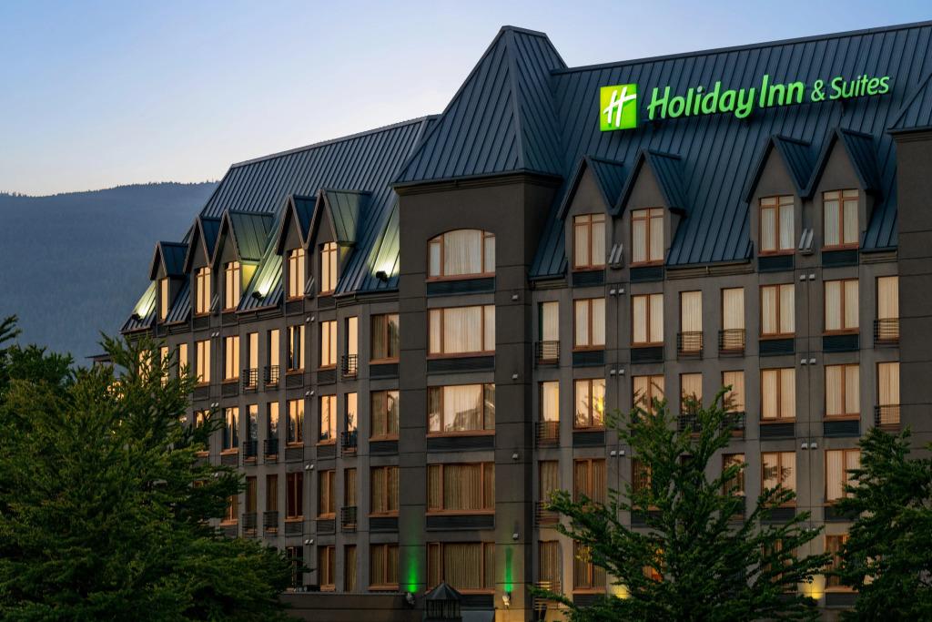 Holiday Inn Hotel & Suites North Vancouver by IHG - главное фото