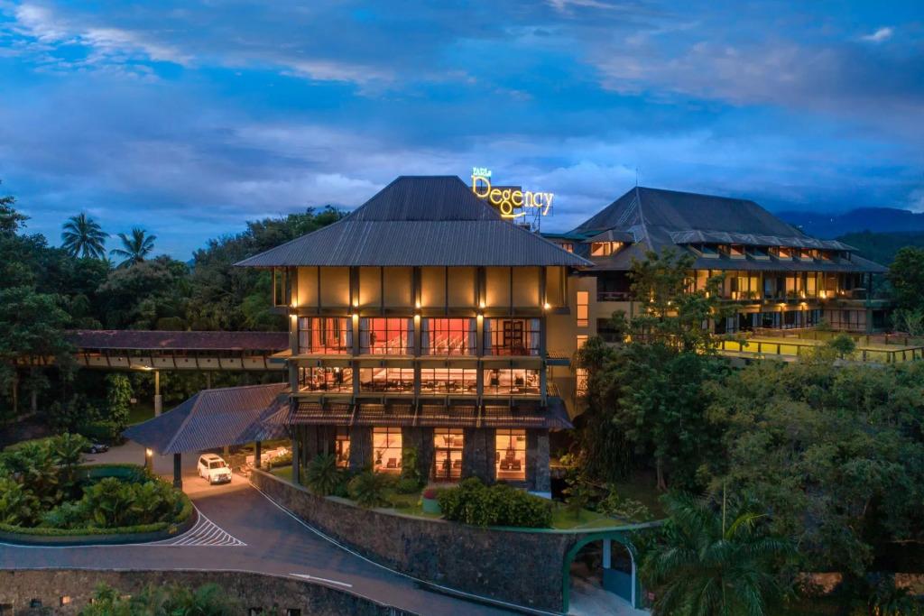 Earl's Regency - главное фото