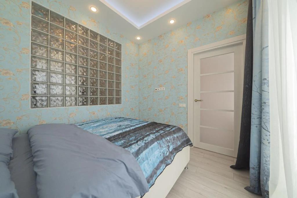 Манхэттен Эстейт на улице Ясная 3-60 - главное фото