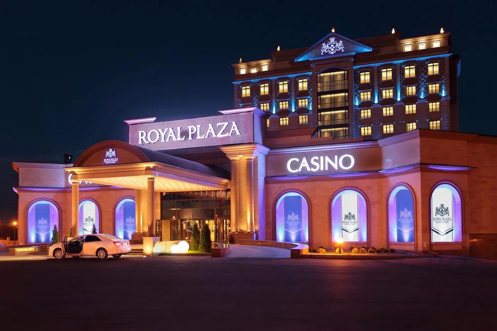 Royal Plaza Hotel and Casino - главное фото