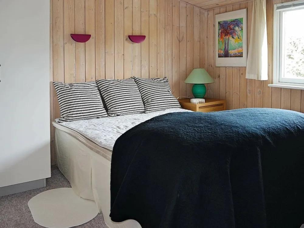 Rustic Holiday Home in Hadsund With Garden - главное фото