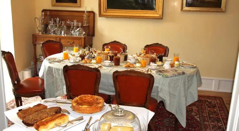 Chambres dhôtes LES CHALANDS - главное фото