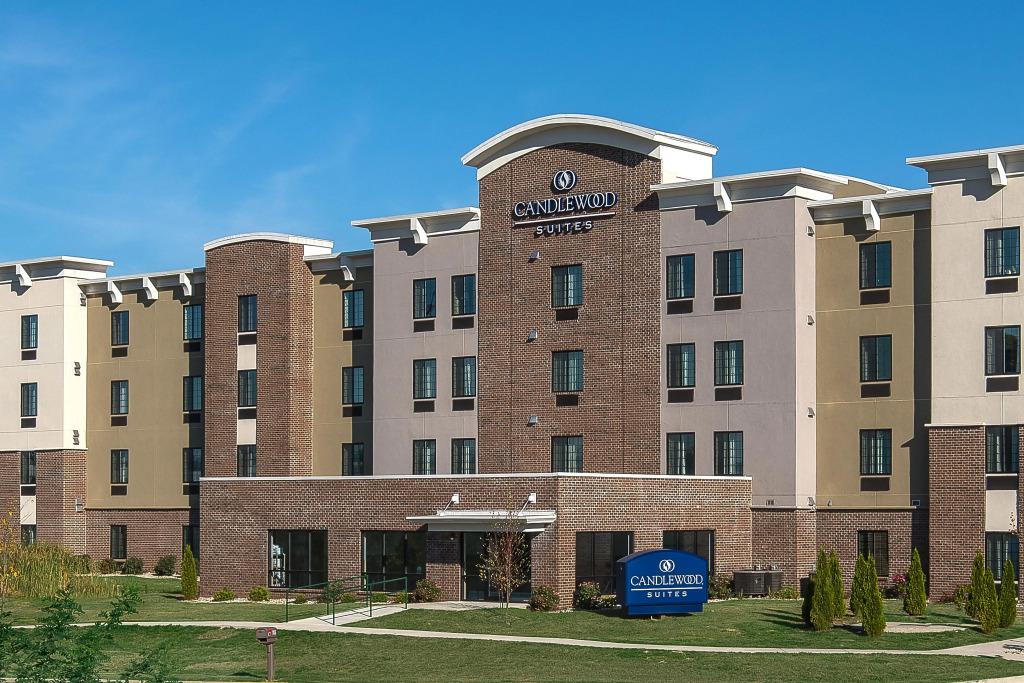 Candlewood Suites Bloomington by IHG - главное фото