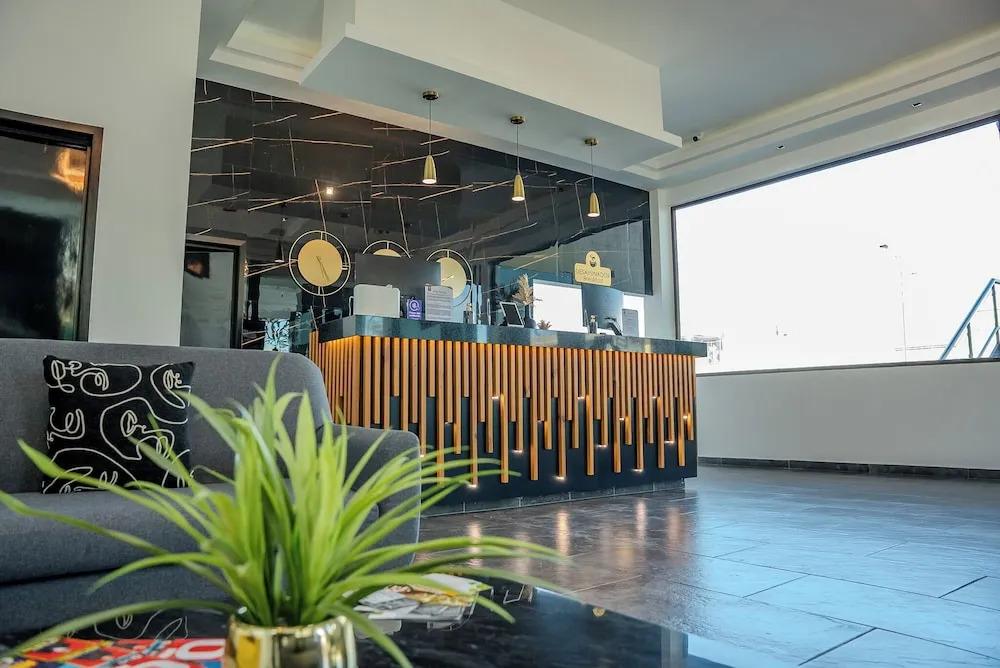 Hotel 5 Inn Select - главное фото