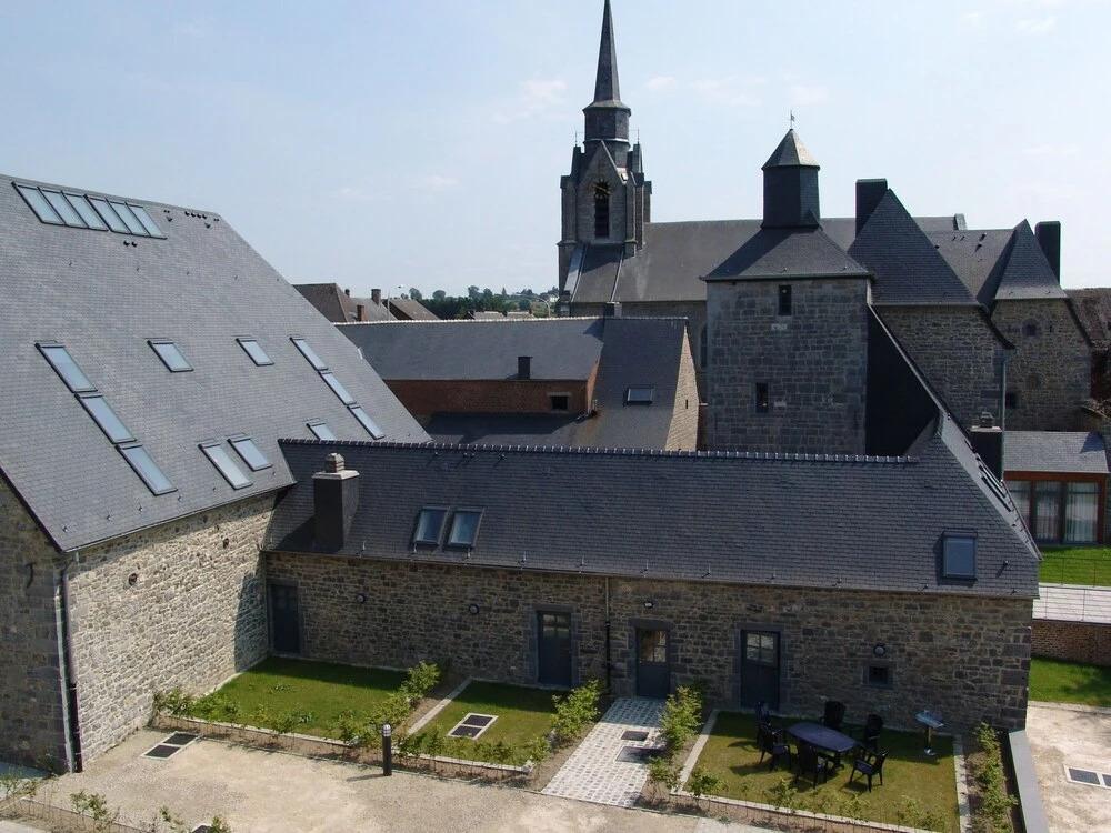 Unique Mansion in Macon With Garden - главное фото