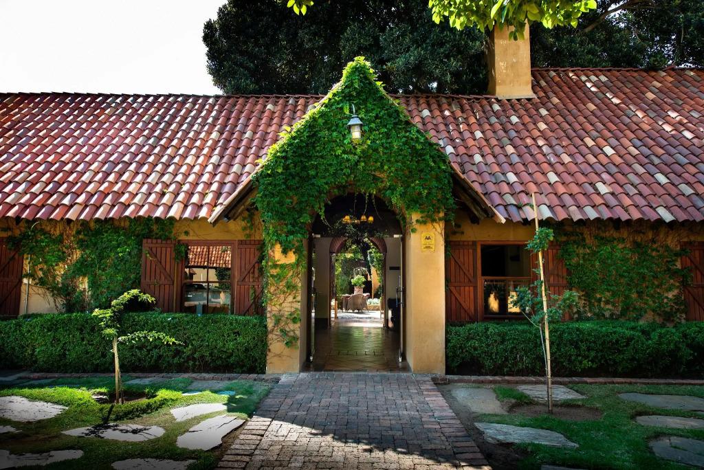 Lombardy Boutique Hotel - главное фото