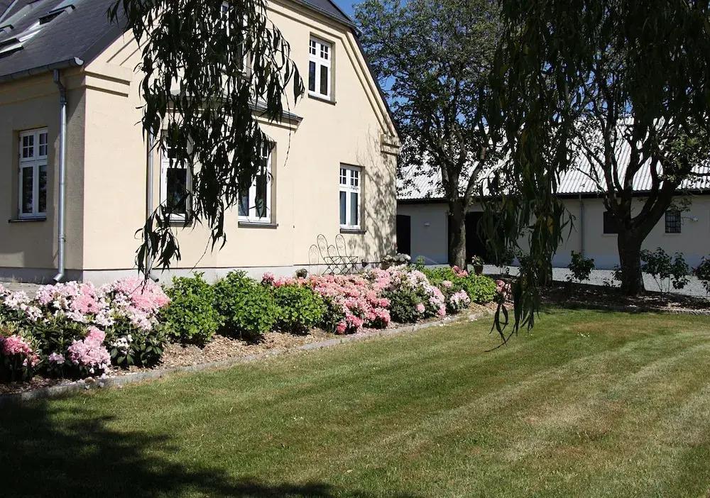 Basballegaard Bed & Breakfast - главное фото