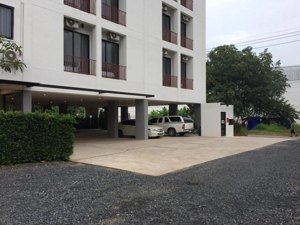 B Boutique Residence - главное фото