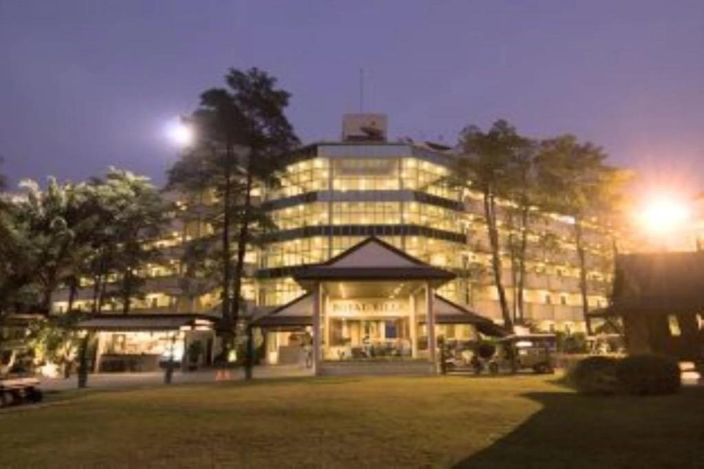 Royal Hills Golf Resort and Spa - главное фото