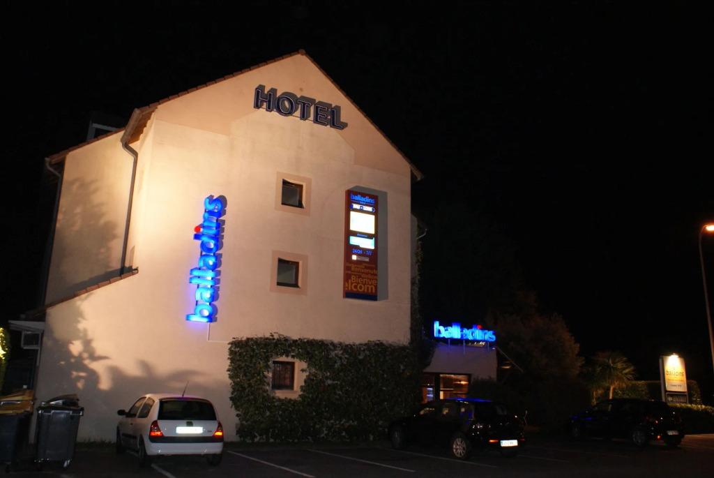 Brit Hotel Confort Pau Lons - главное фото