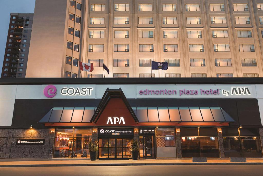 Coast Edmonton Plaza Hotel by APA - главное фото